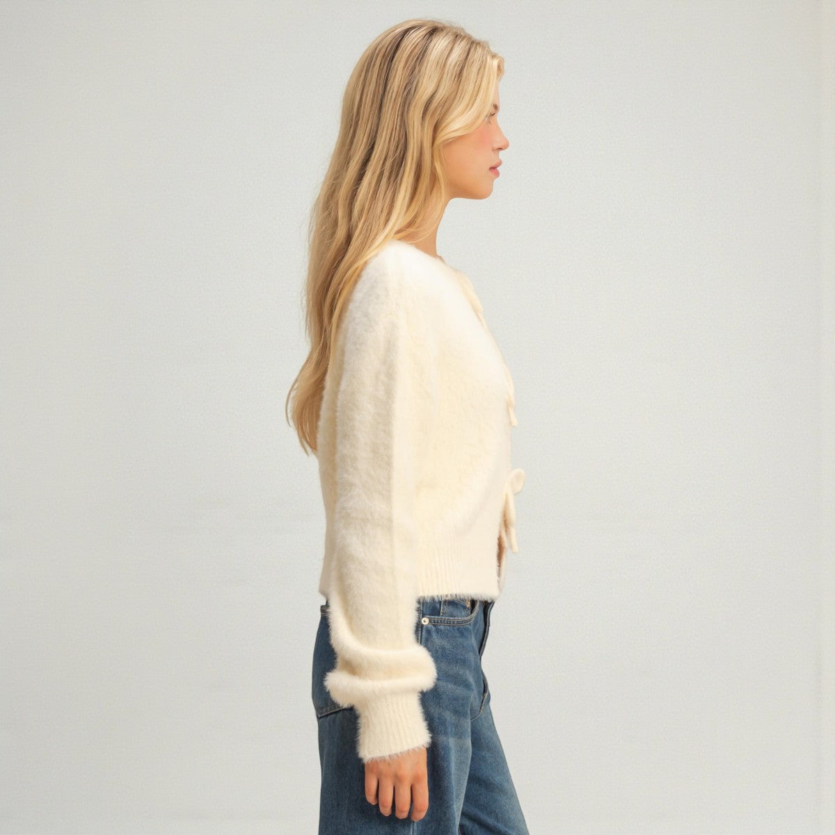 Sueter Hueso con Moños