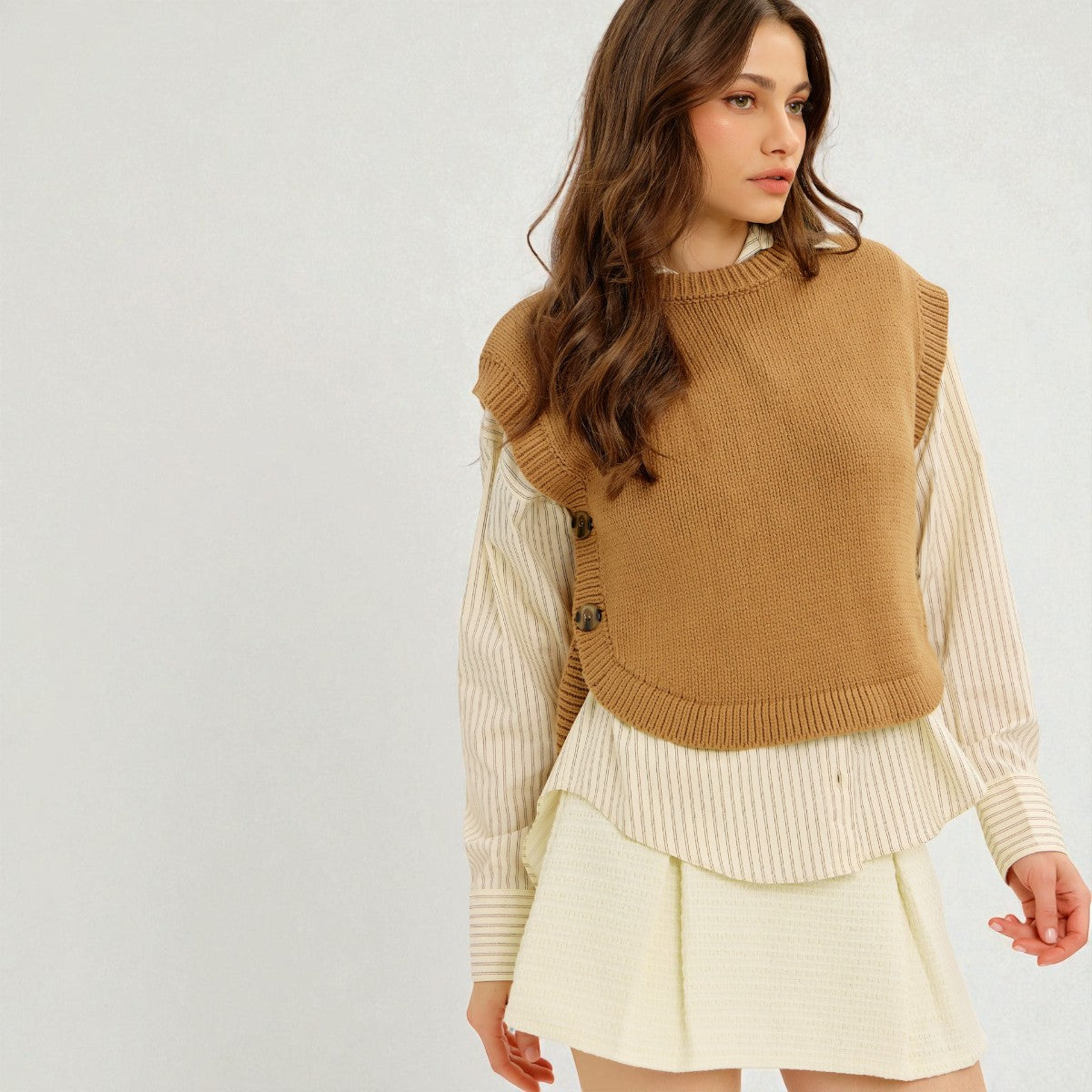 Chaleco Camel con Detalle