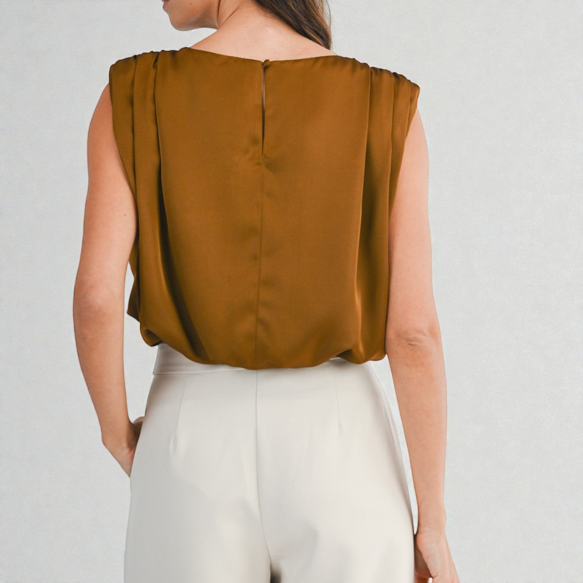 Blusa Camel Satin