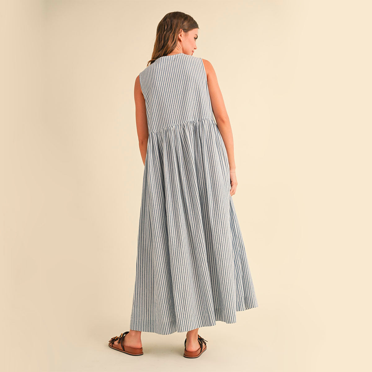 Vestido Azul de Rayas
