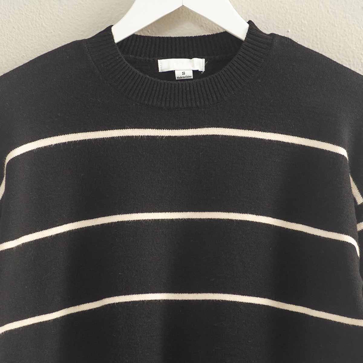 Sueter Negro de Rayas