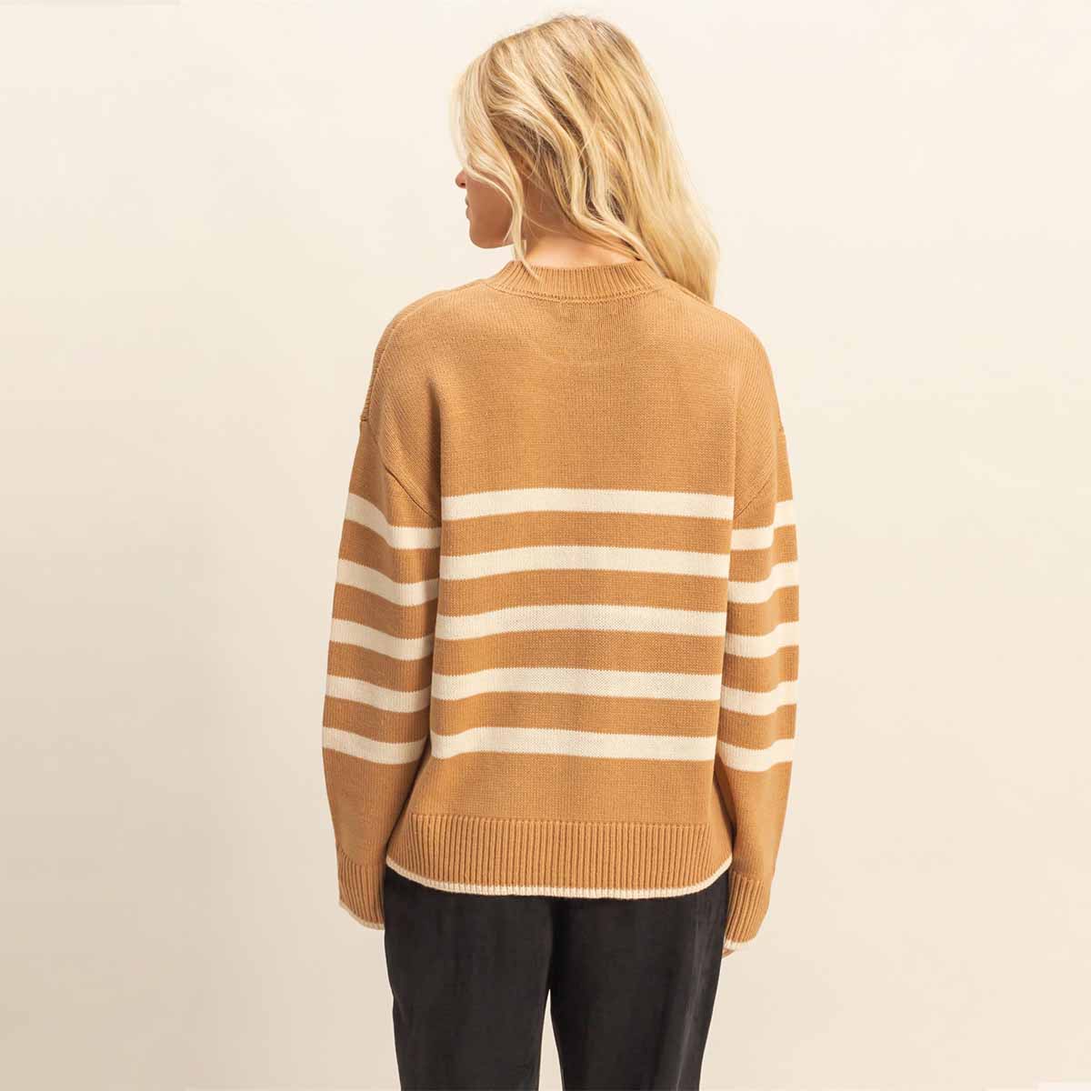 Sueter Beige de Rayas