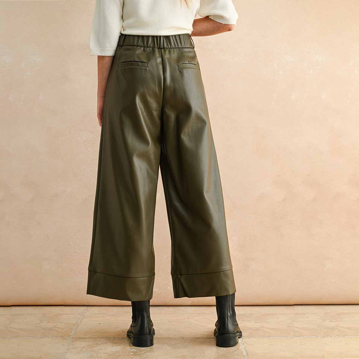 Pantalon Olivo de Vinipiel