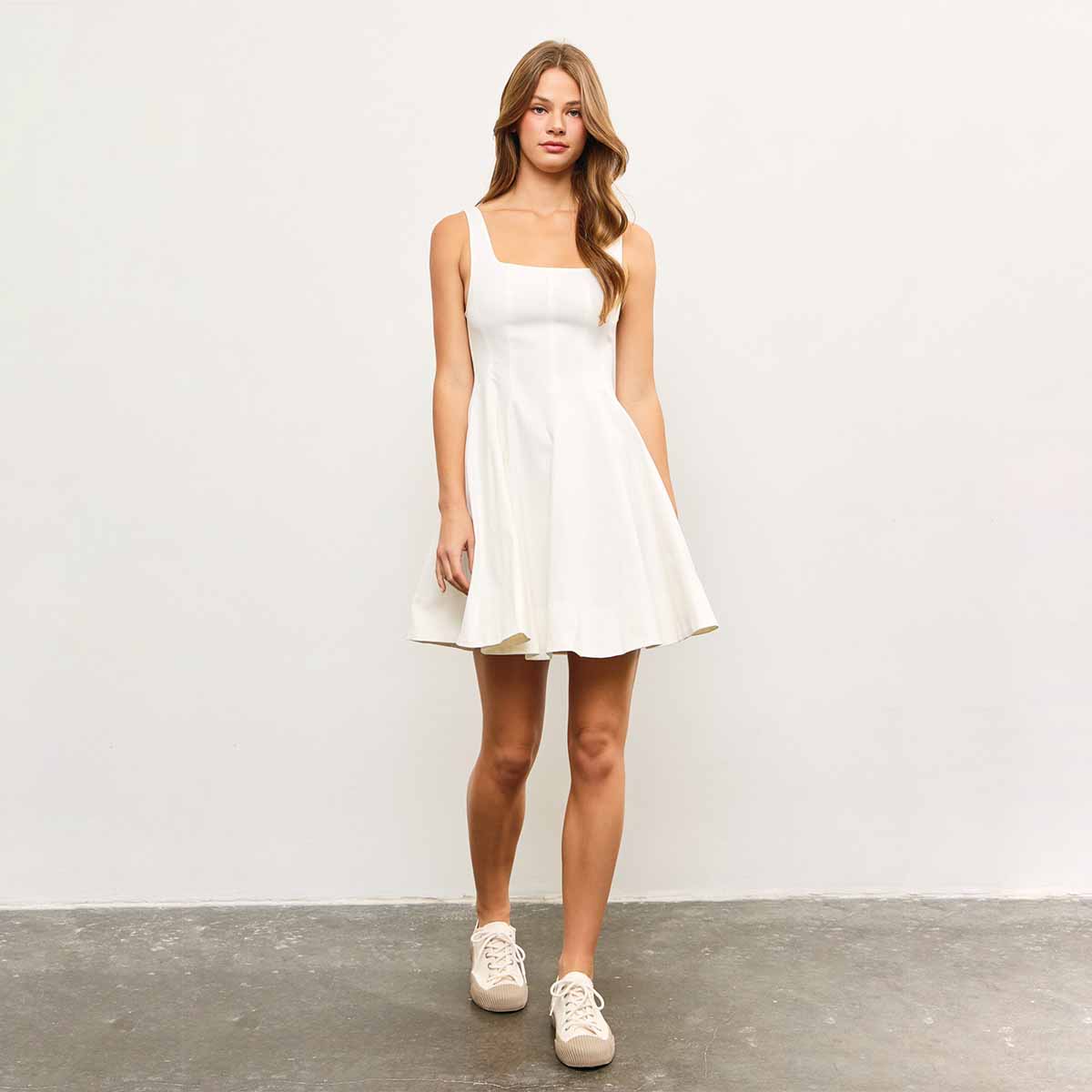 Vestido Blanco Manga Tirante