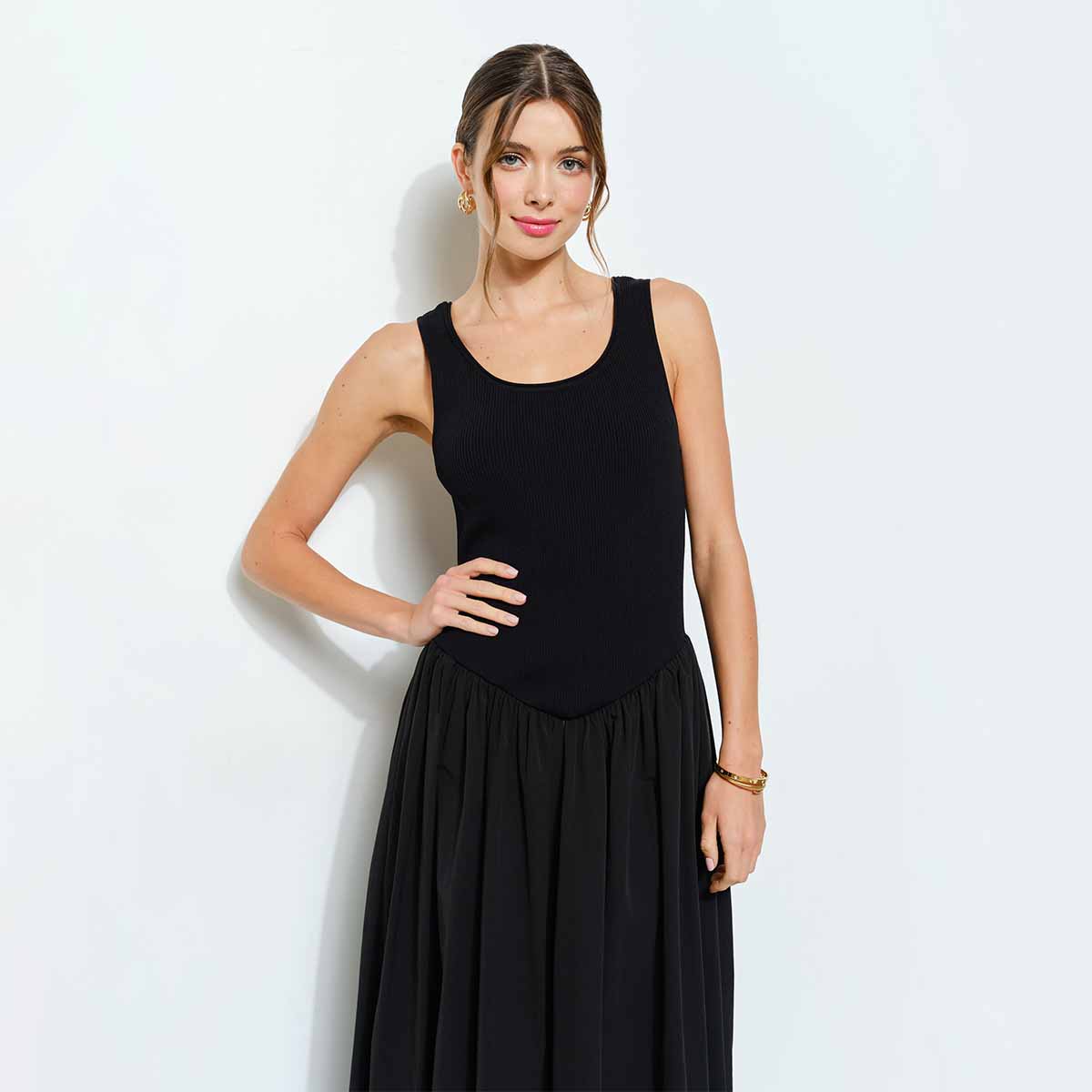 Vestido Negro de Tirantes