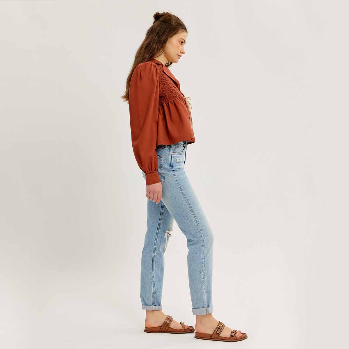 Blusa Ladrillo con Detalle de Lazo
