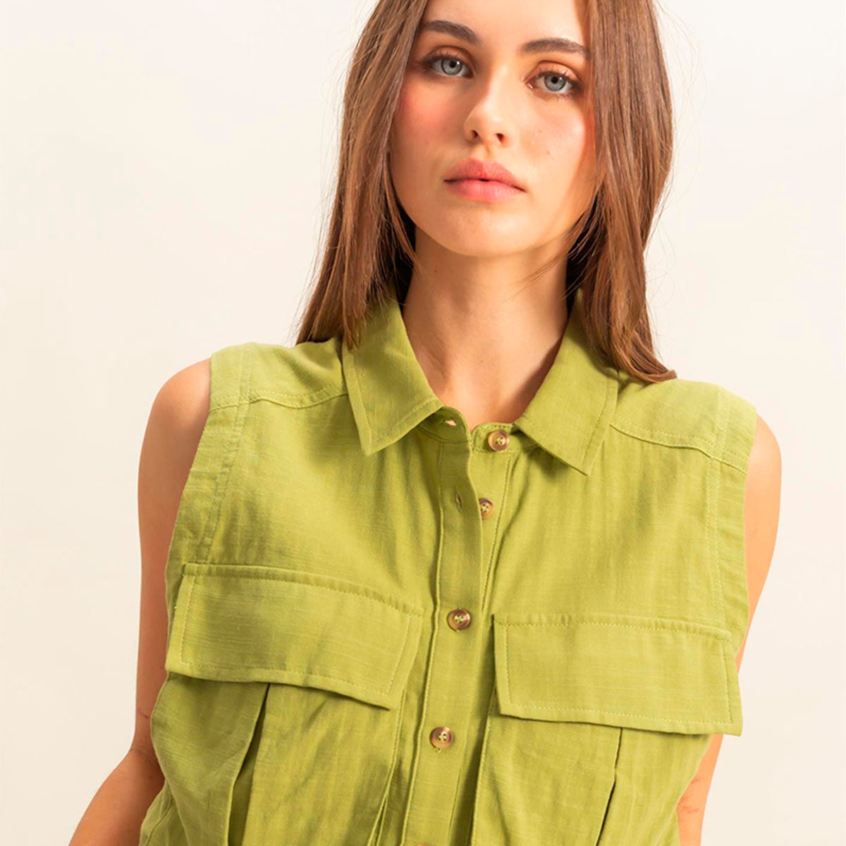 Blusa Verde sin Mangas