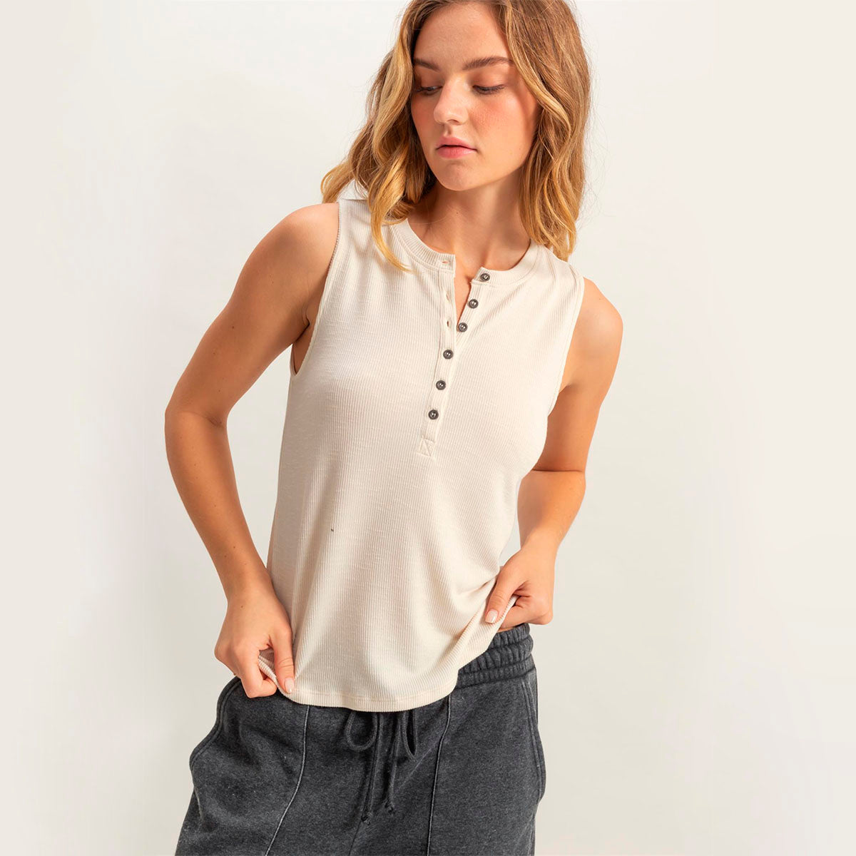Blusa Hueso Basica