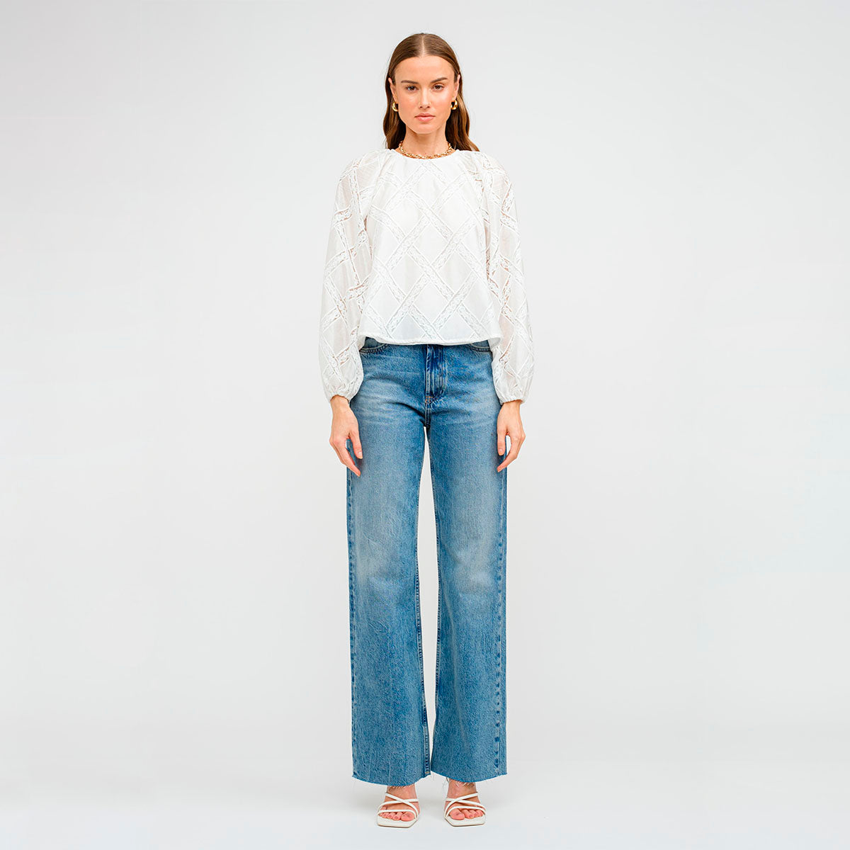 Blusa Blanca con Encaje