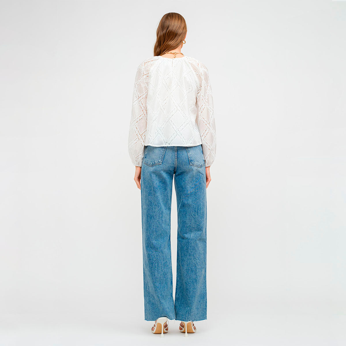 Blusa Blanca con Encaje