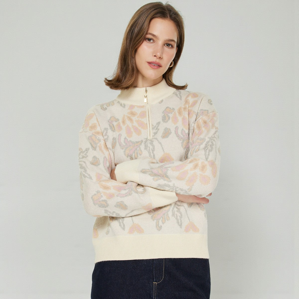 Sueter Beige con Detalle