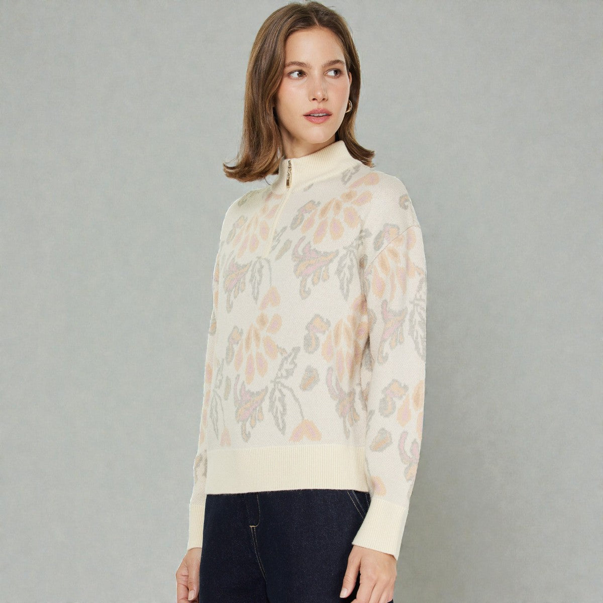 Sueter Beige con Detalle