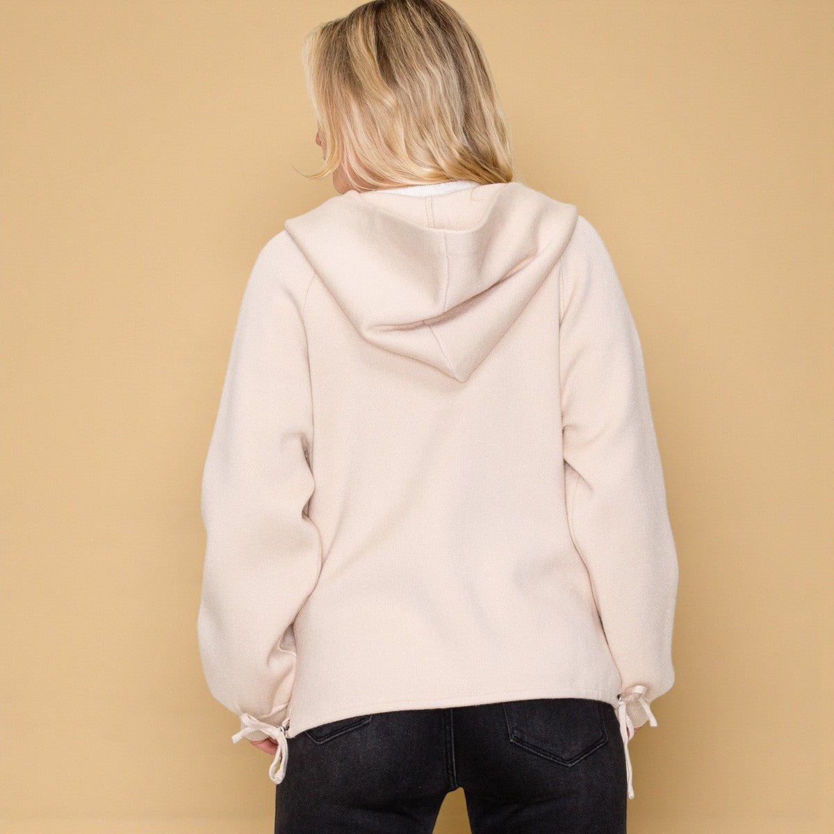 Sudadera Beige con Gorro