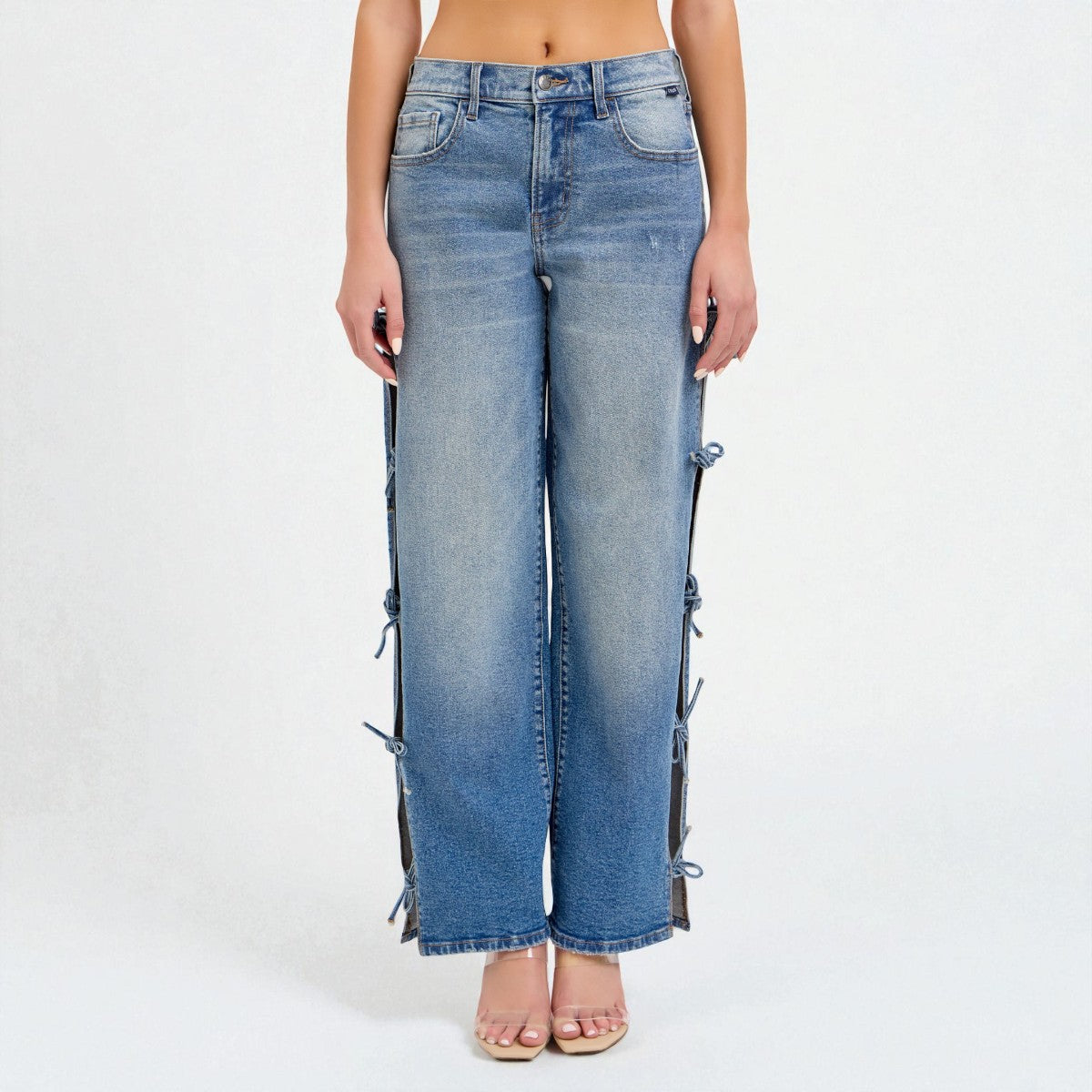 Jeans Azul con Detalles Laterales