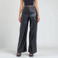 Pantalones Negros de Vinipiel