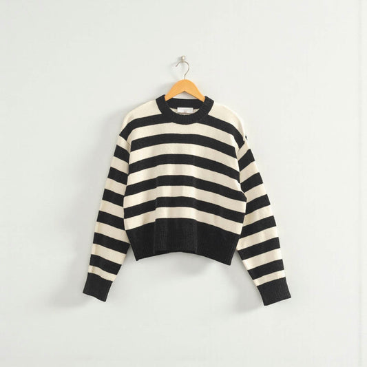Sueter Negro de Rayas