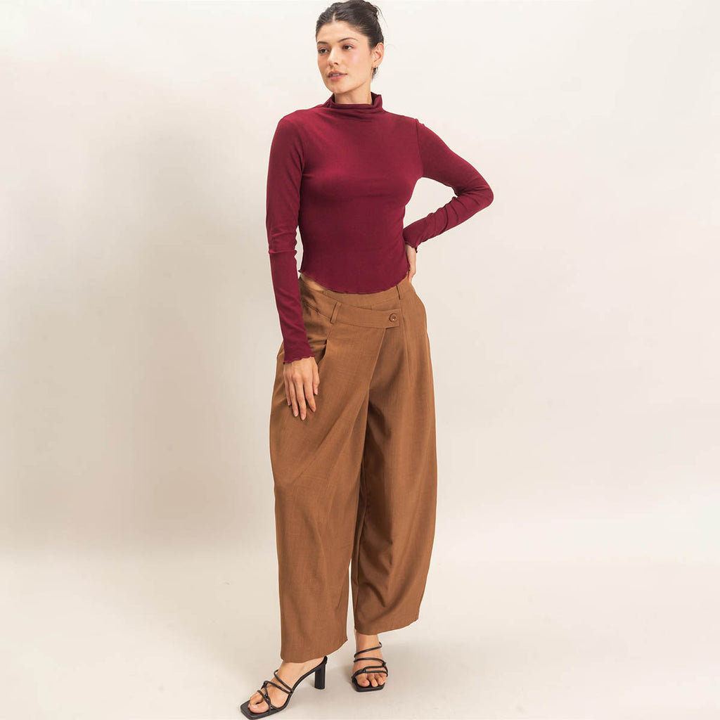 Pantalon Cafe Corte Asimetrico