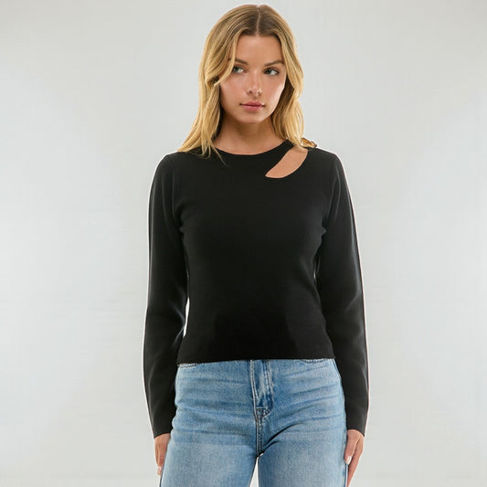 Blusa Negra con Detalle en Hombro