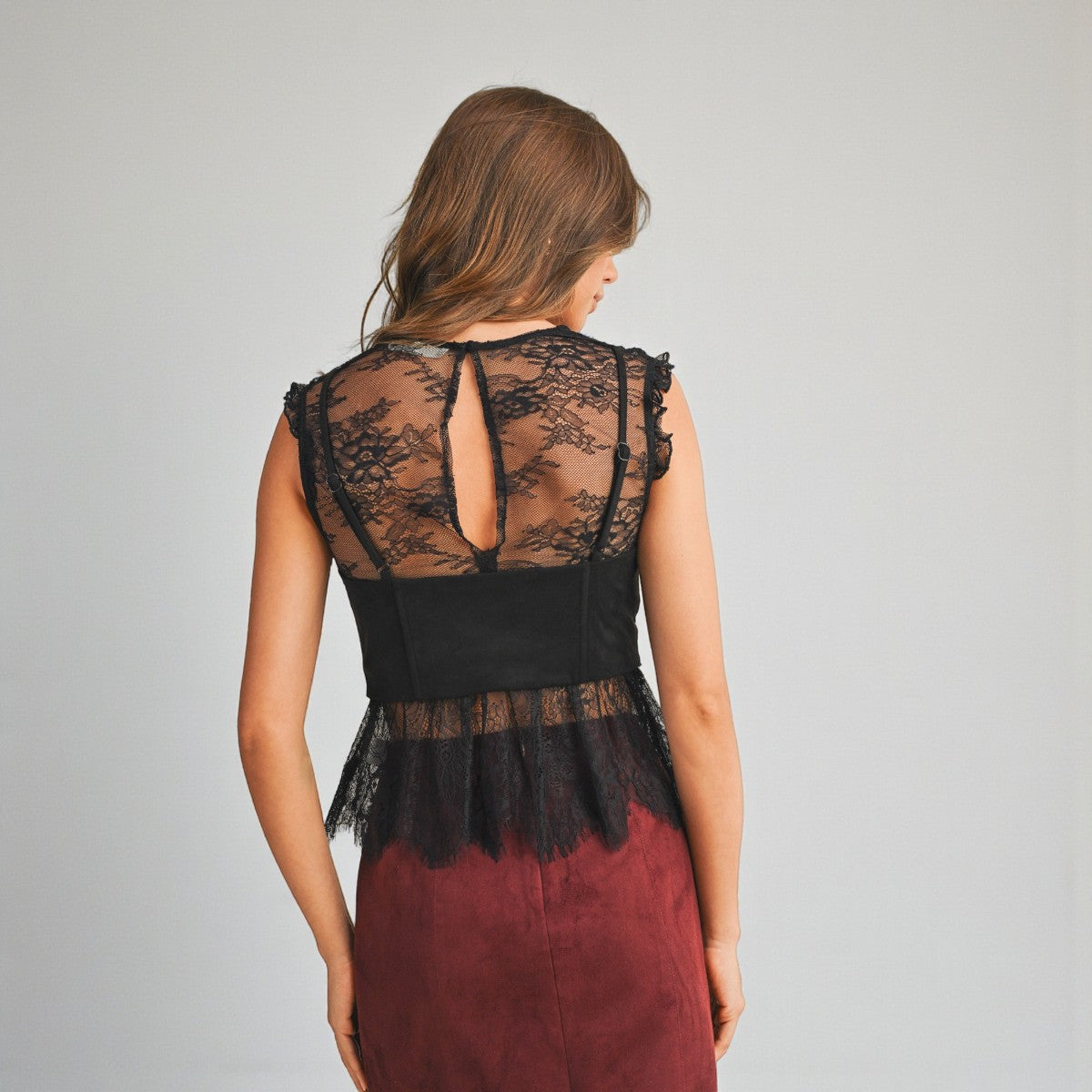 Blusa Negra de Encaje