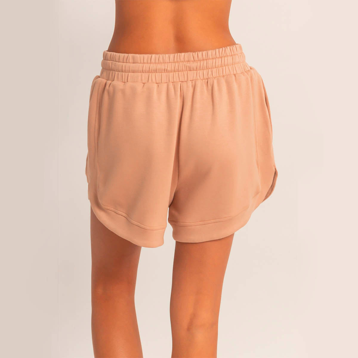 Short Beige
