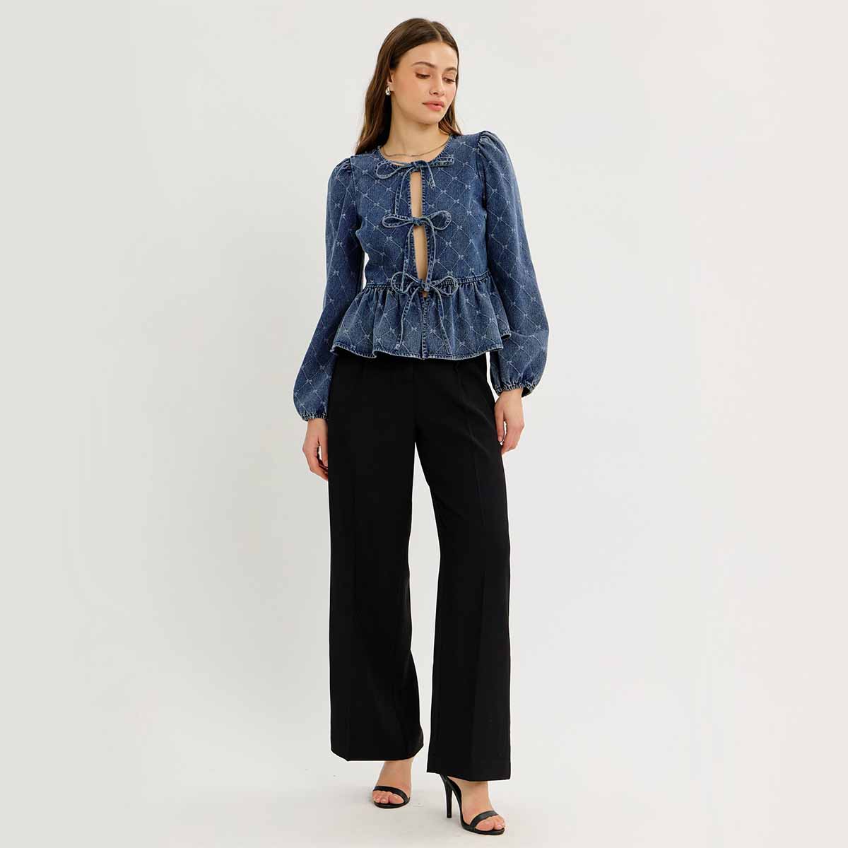 Blusa Azul con Moños