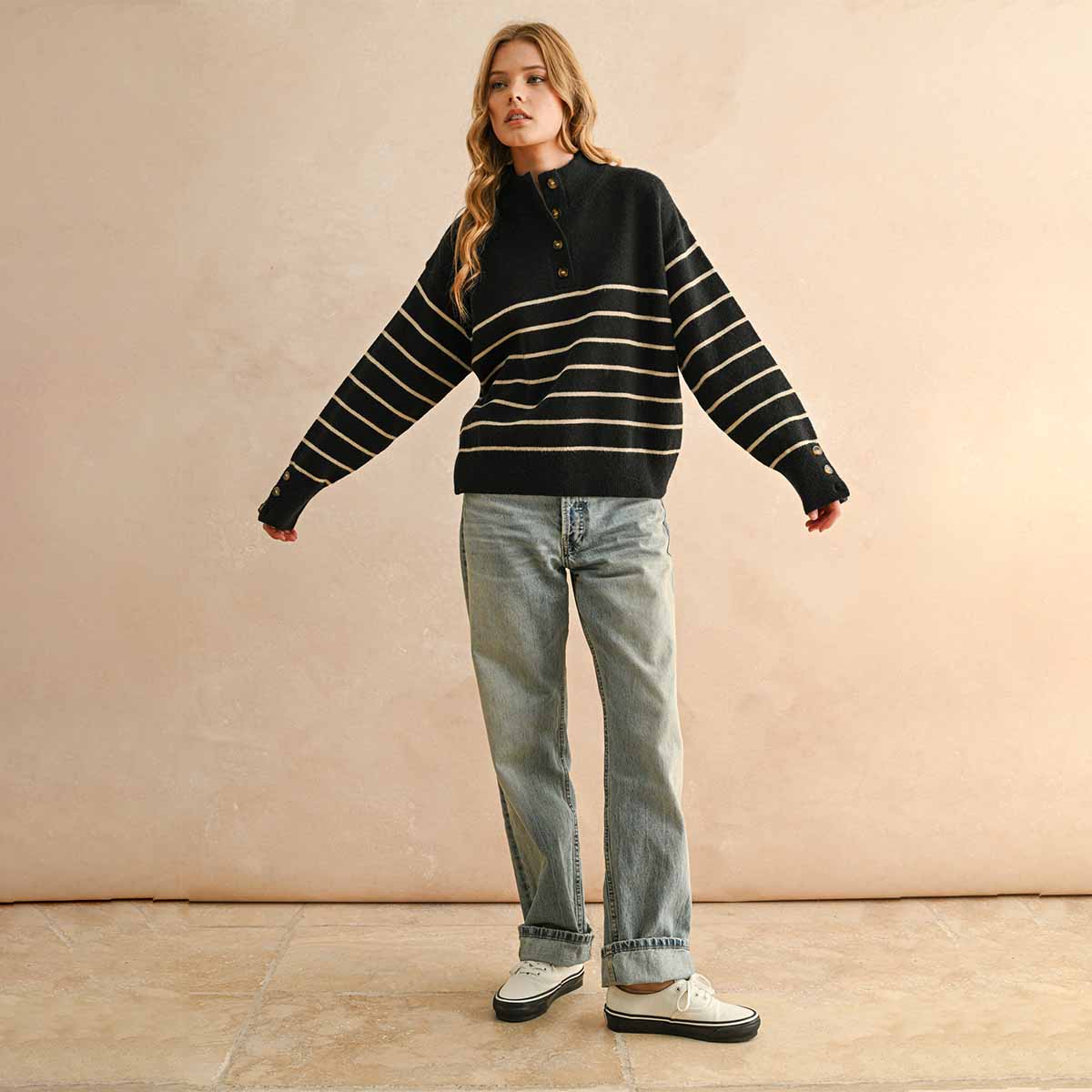 Sueter Negro de Rayas