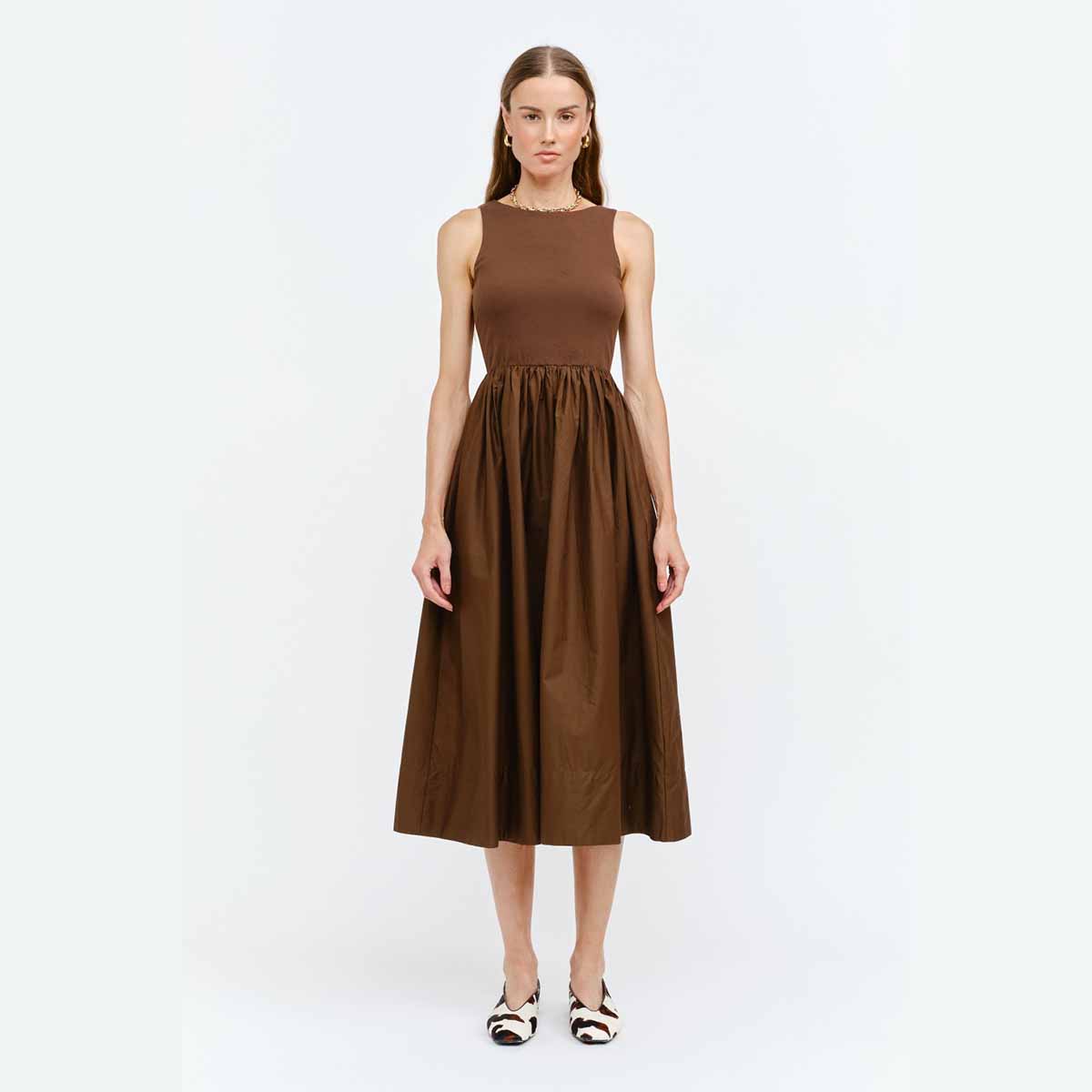 Vestido Camel