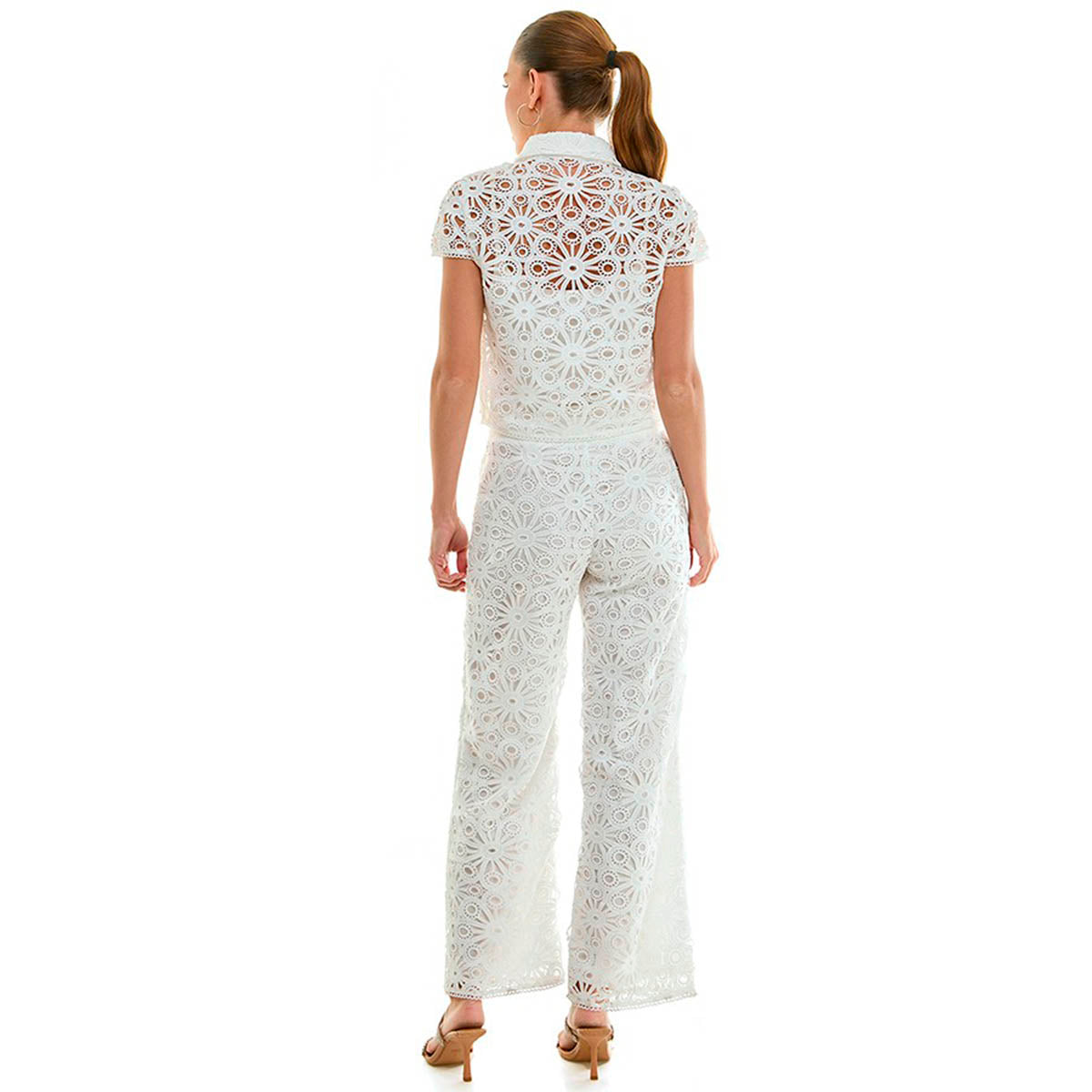 Set Blanco con Encaje