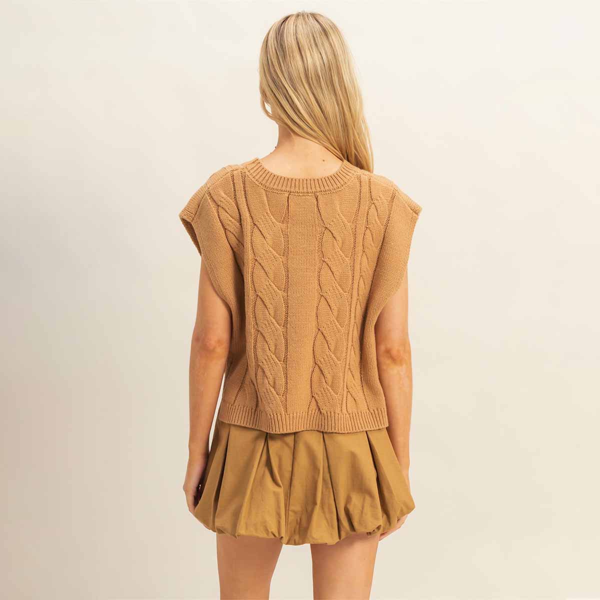 Chaleco Camel con Botones