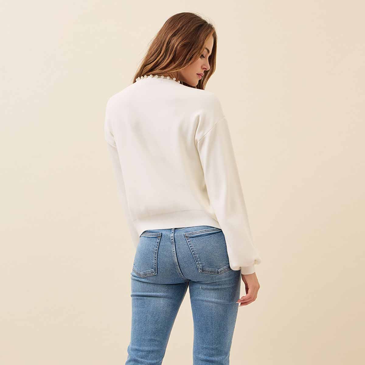 Sueter Blanco con Perlas