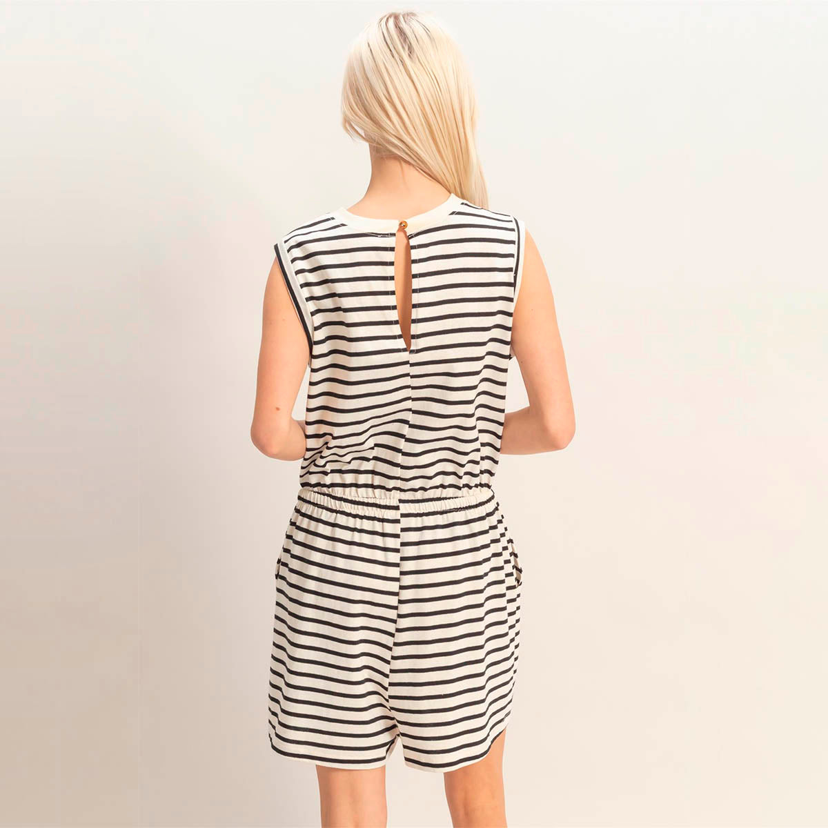 Jump Suit Negro de Rayas