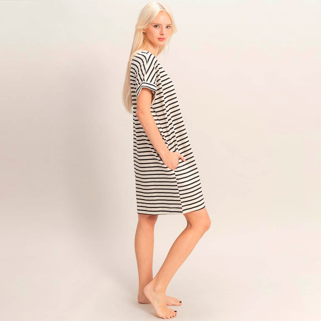 Vestido Blanco/Negro de Rayas