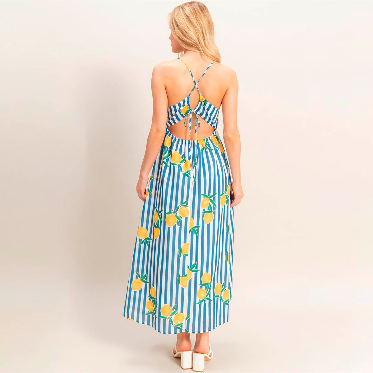 Vestido Azul con Estampado
