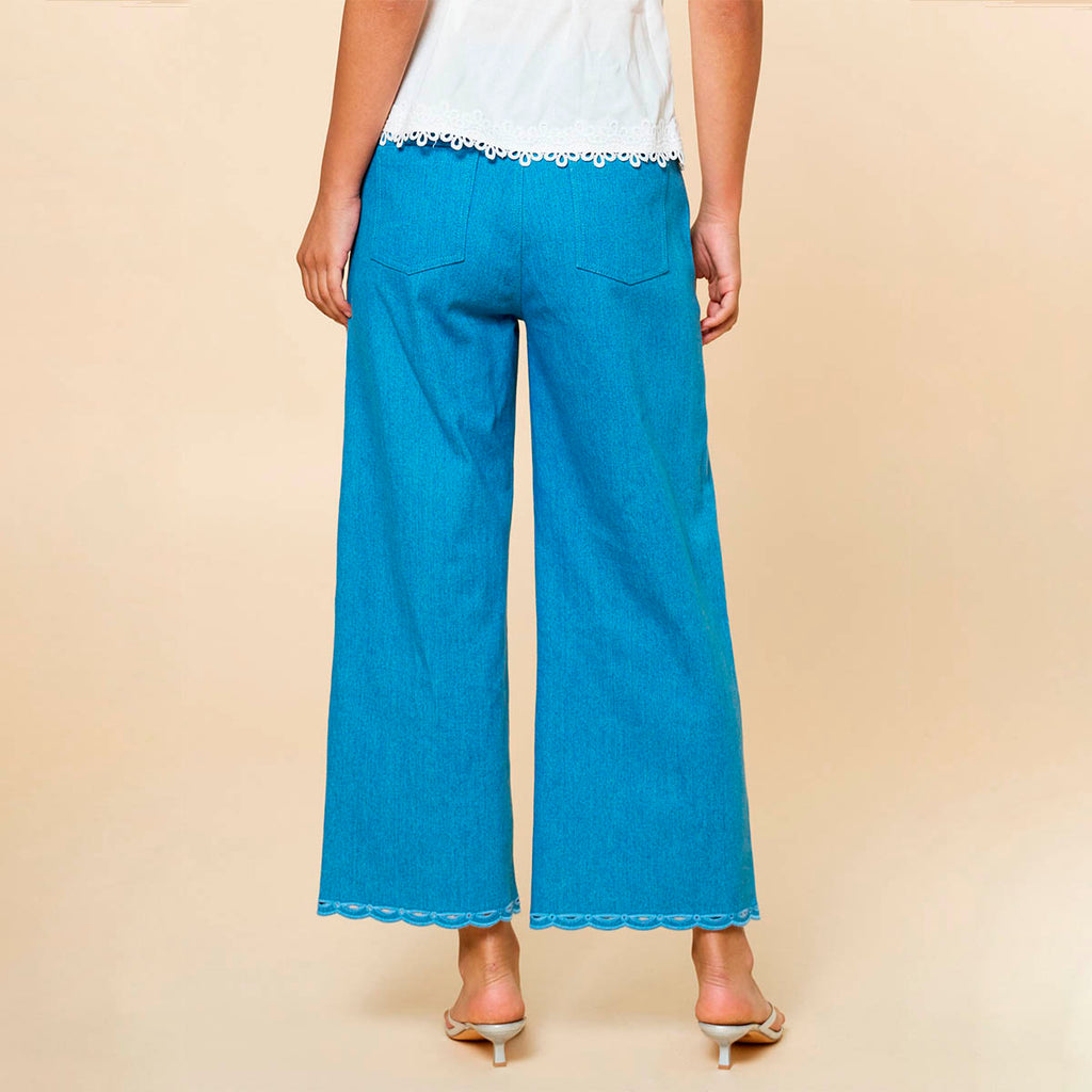 Pantalon Azul con Bordado