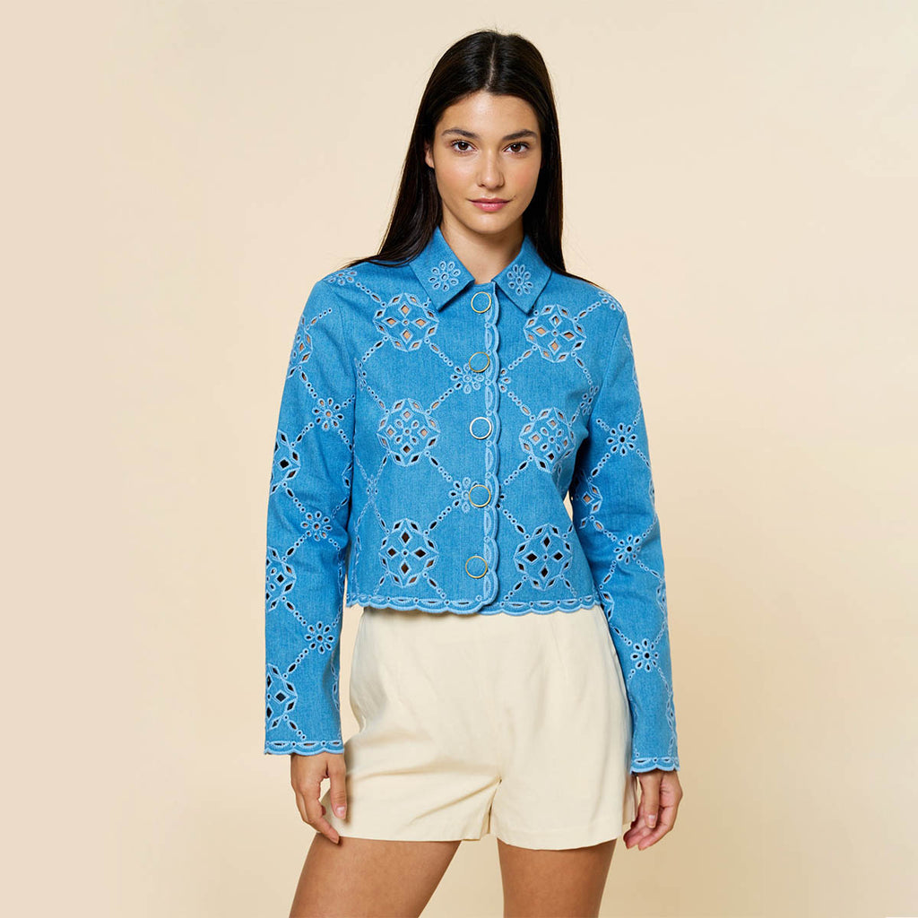 Blusa Azul con Bordado