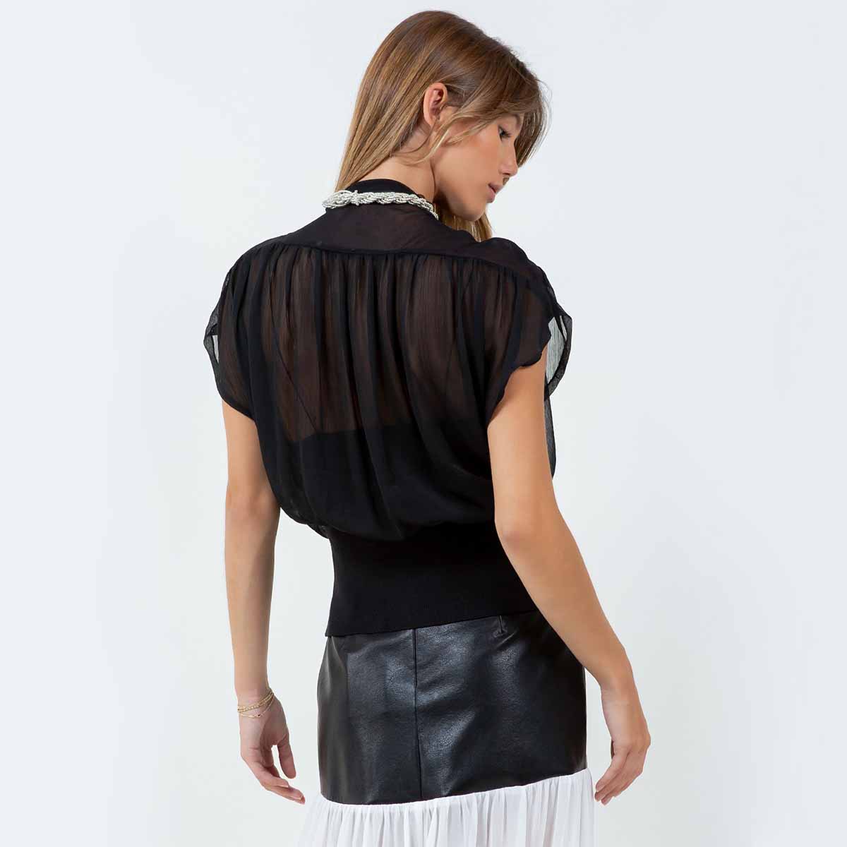 Blusa Negro con Transparencia