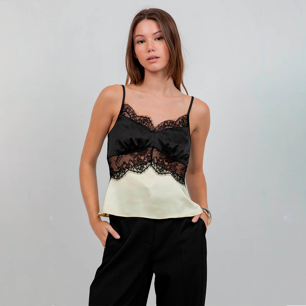 Blusa Amarilla con Encaje