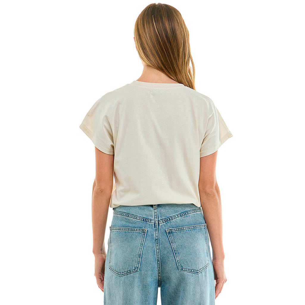 Blusa Beige con Detalles