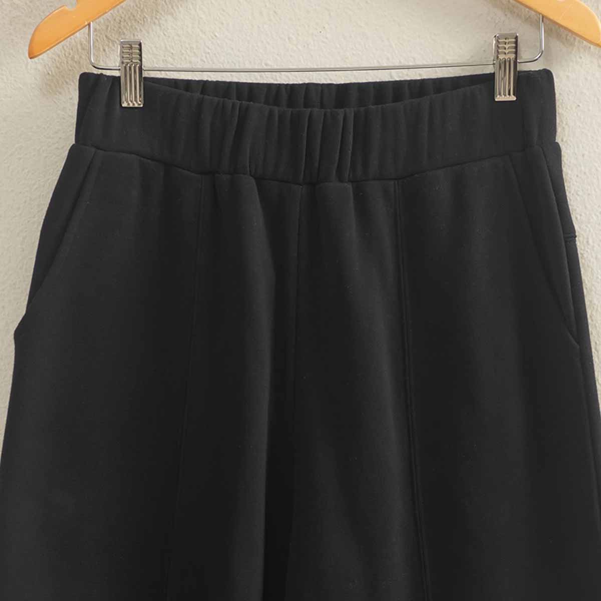 Pantalonera Negra Casual