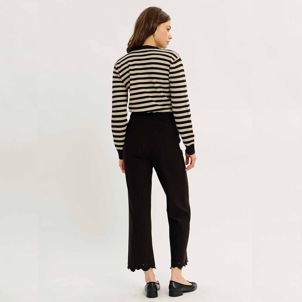 Sueter Negro de Rayas