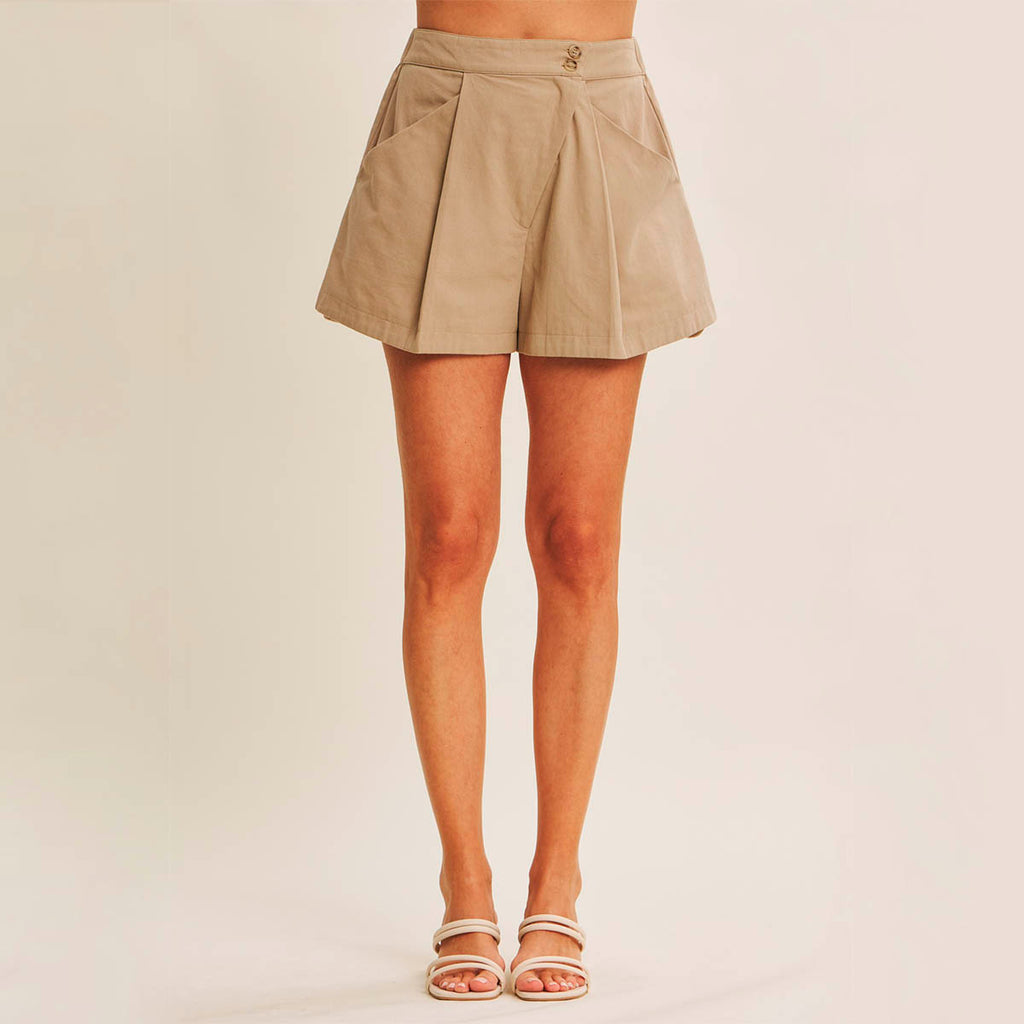 Short Beige