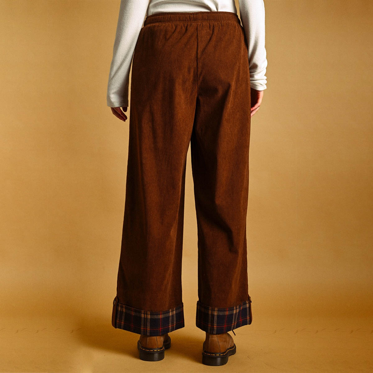 Pantalon Cafe