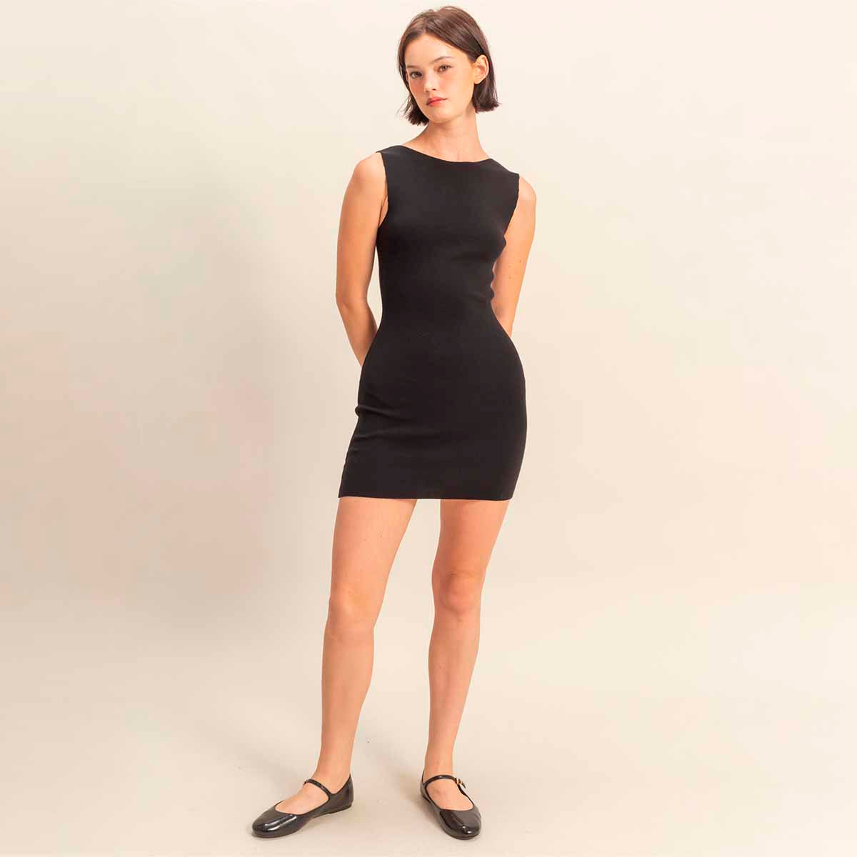 Vestido Negro sin Mangas