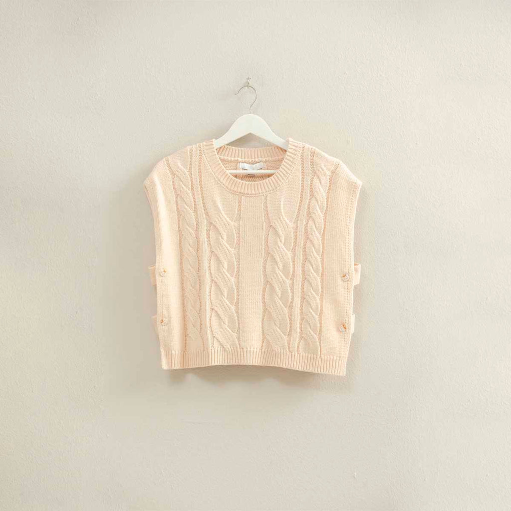 Chaleco Beige con Botones