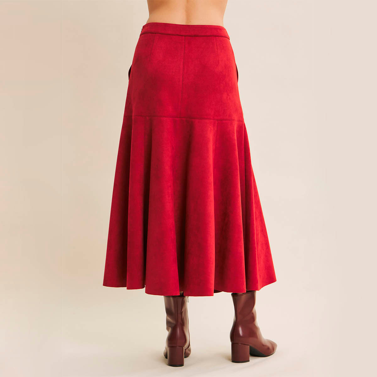 Falda Roja Larga