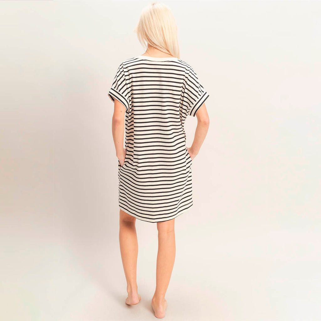 Vestido Blanco/Negro de Rayas