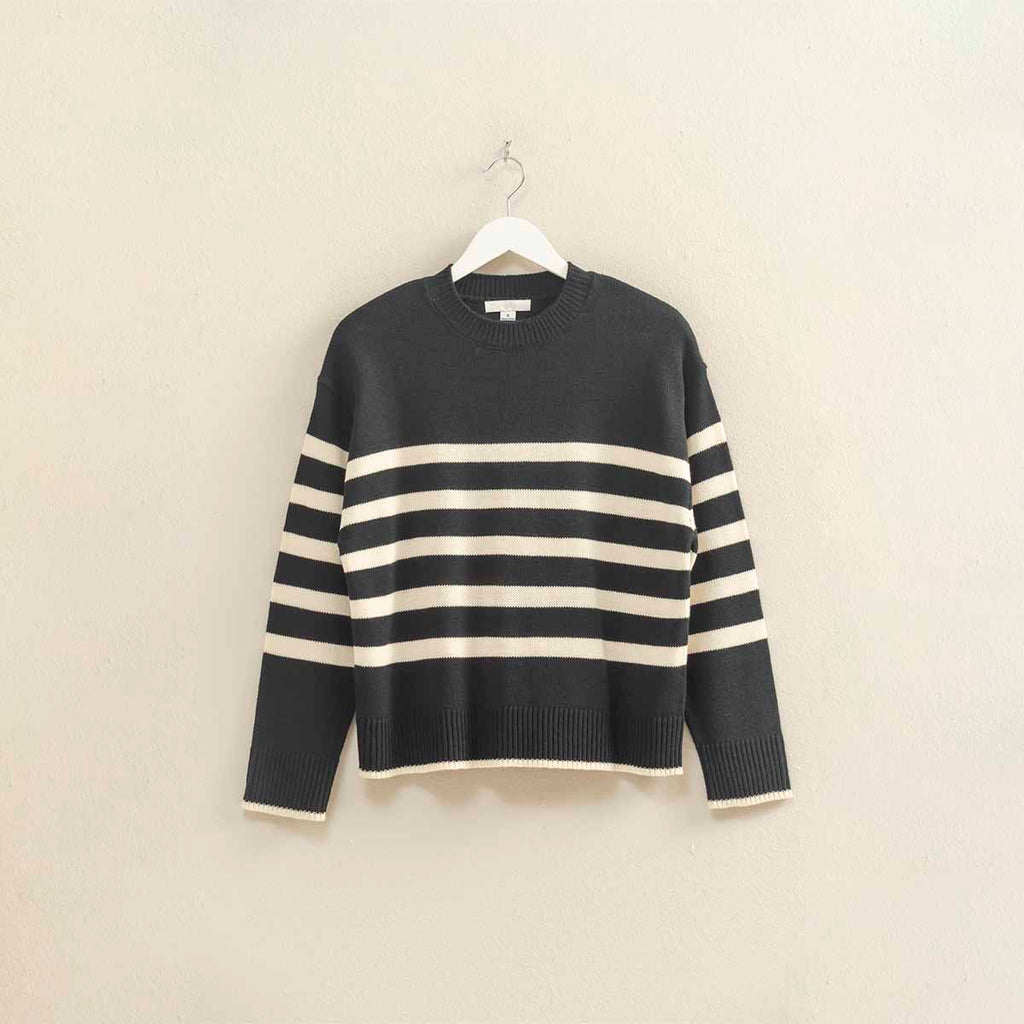 Sueter Negro de Rayas