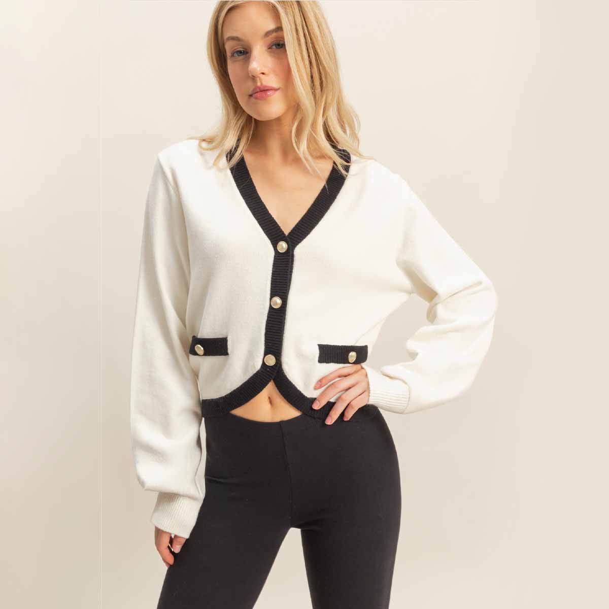 Sueter Blanco con Lineas Contraste