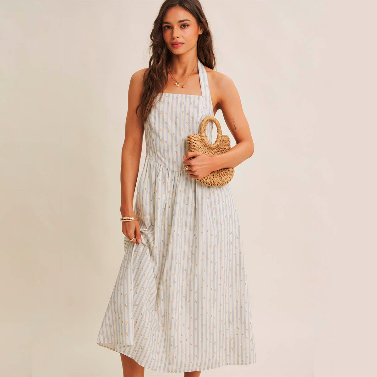 Vestido Blanco con Estampado