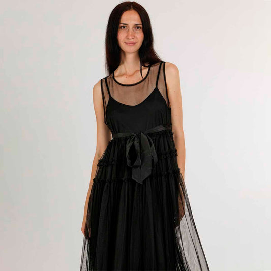 Vestido Negro Tul